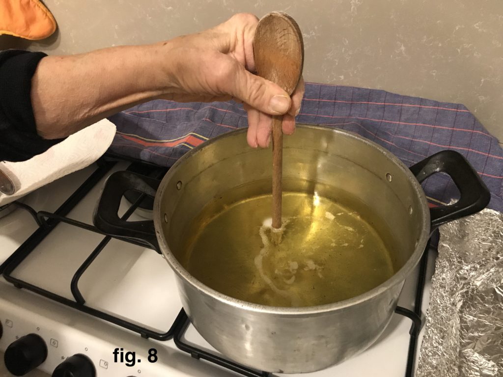 controllo temperatura olio in cucina